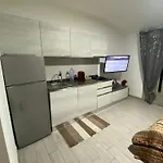 Casa La Ninfea Intera Casa לינה וארוחת בוקר קלטג'ירונה