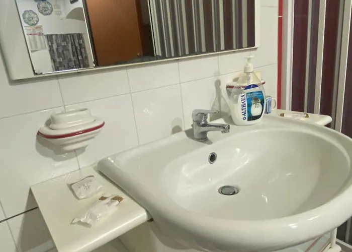 Casa La Ninfea Intera Casa Bed & Breakfast 4*