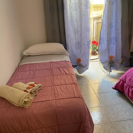 Casa La Ninfea Intera Casa Alojamento de Acomodação e Pequeno-almoço